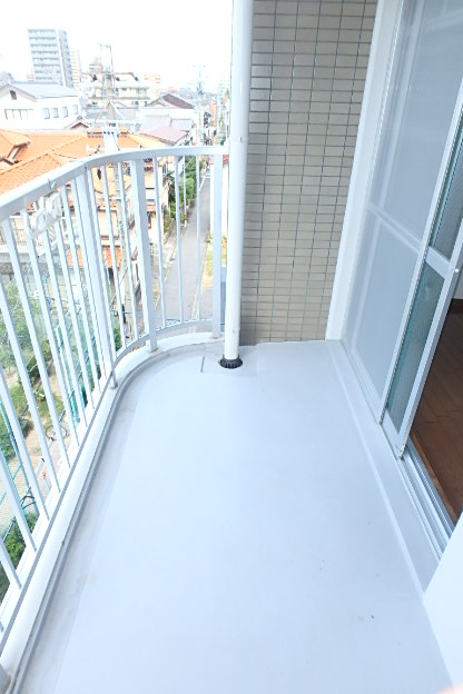 17/27 バルコニー