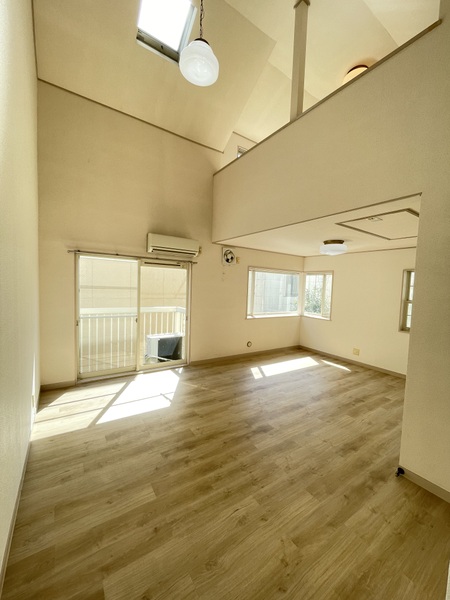 2/8 リビング/ダイニング