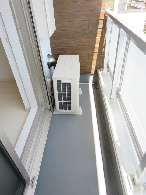 15/20 バルコニー