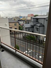 16/17 バルコニー