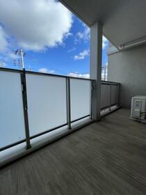 15/15 バルコニー