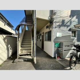 3/3 エントランス