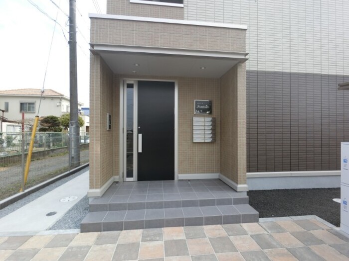 19/28 エントランス