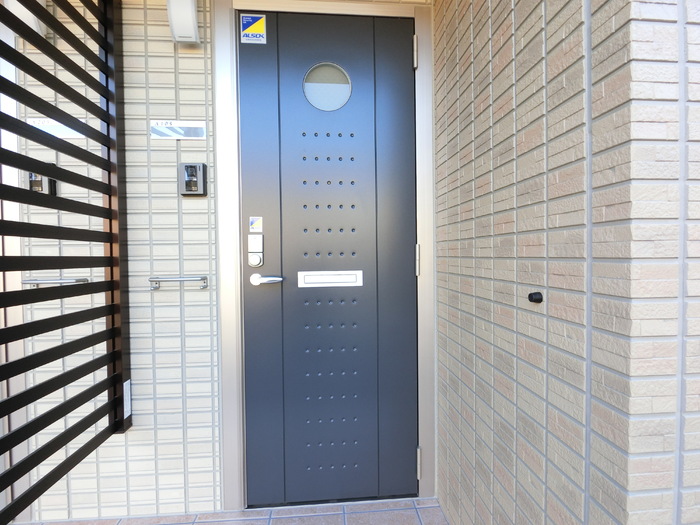 19/30 エントランス