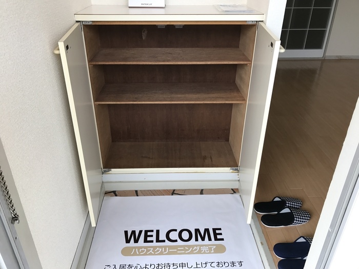 5/18 玄関