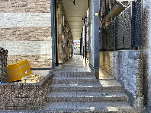 8/8 エントランス