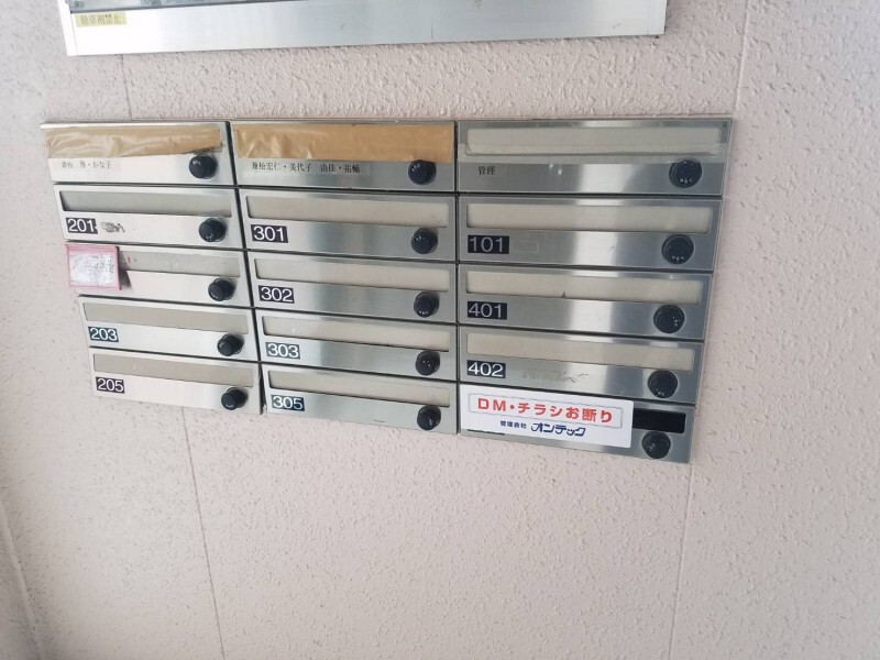 16/26 エントランス