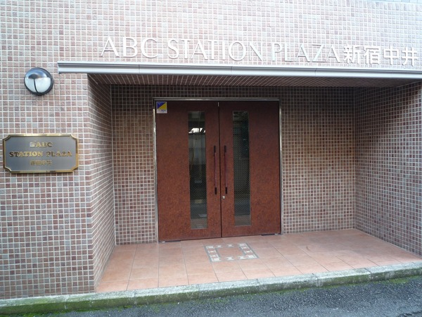 3/4 エントランス