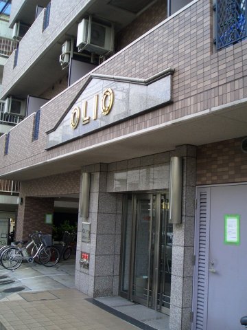 15/15 エントランス