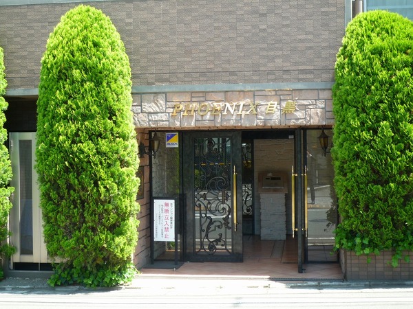 2/3 エントランス