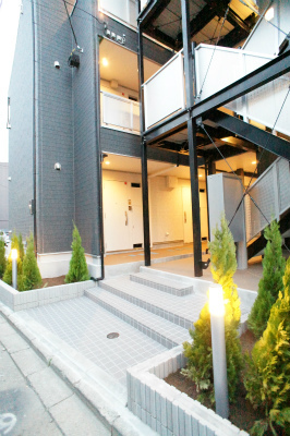 21/21 エントランス