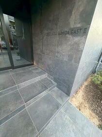 16/16 エントランス