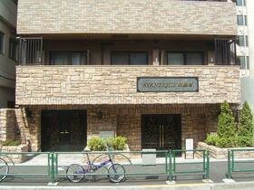 14/14 エントランス