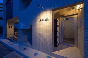 2/2 エントランス