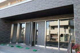 15/16 エントランス