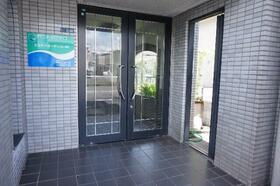 15/16 エントランス