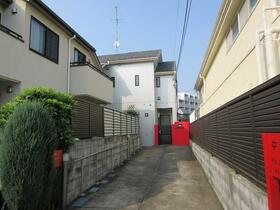 2/5 エントランス