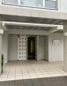 3/3 エントランス