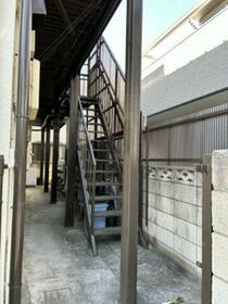 2/2 エントランス