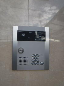 4/5 エントランス