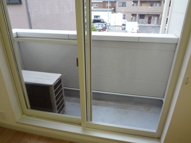 13/30 バルコニー