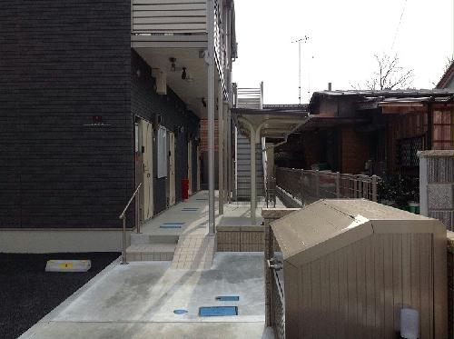 13/14 エントランス