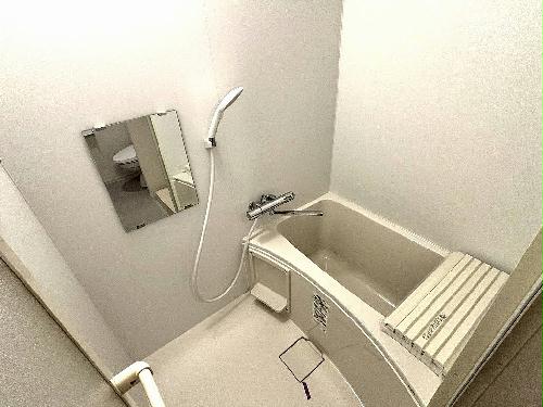 13/14 エントランス