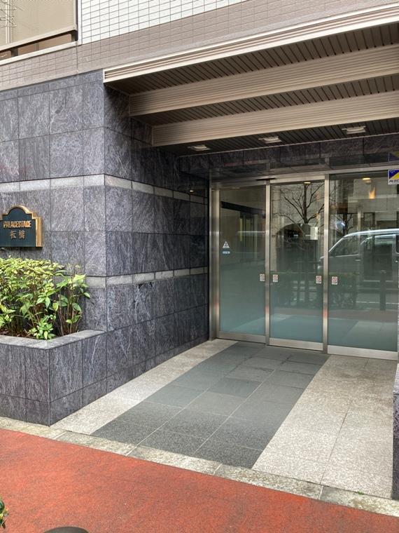 15/16 エントランス