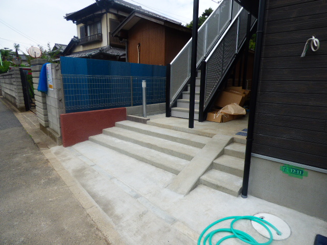 20/30 エントランス