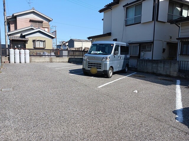 14/20 駐車場