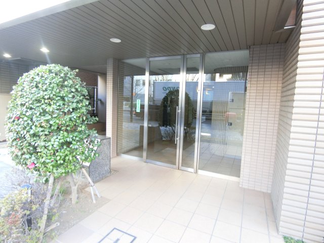 3/3 エントランス