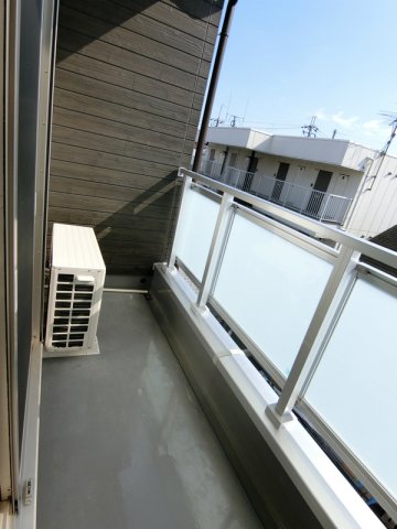 15/18 バルコニー