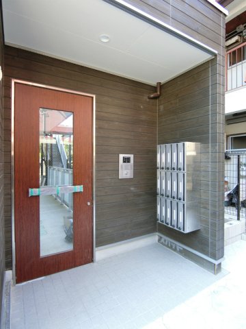 17/18 エントランス