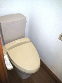 13/15 トイレ