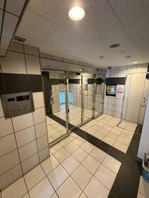 3/3 エントランス