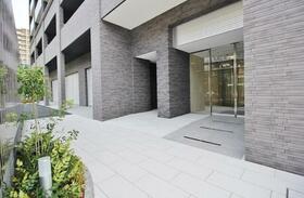 15/16 エントランス