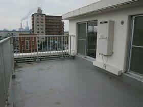 14/16 バルコニー