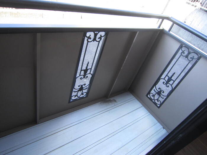 15/18 バルコニー