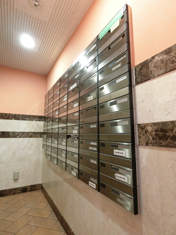 4/4 エントランス