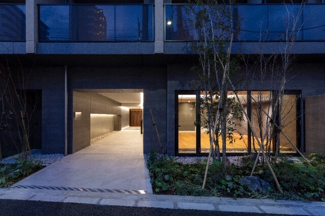 20/25 エントランス