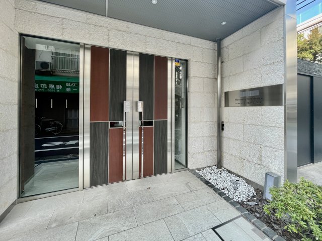 15/16 エントランス