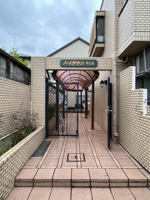 20/22 エントランス