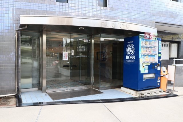 20/22 エントランス