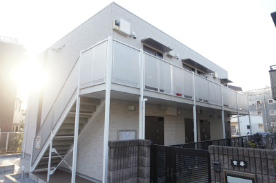 15/15 エントランス