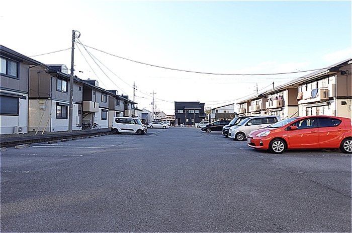 3/10 駐車場