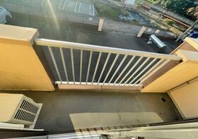 13/16 バルコニー