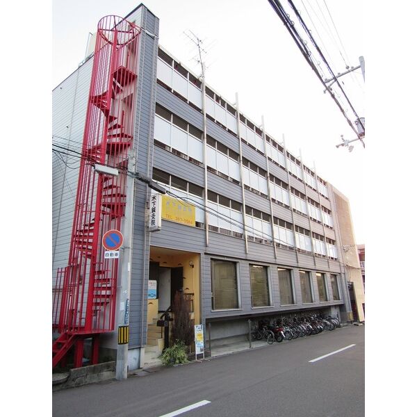 1/2 外観