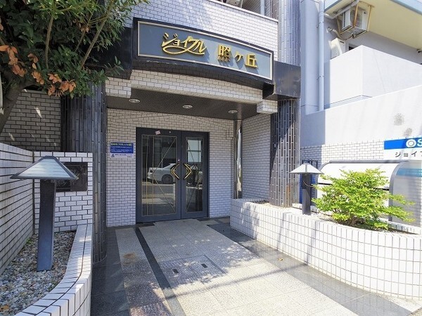 14/15 エントランス