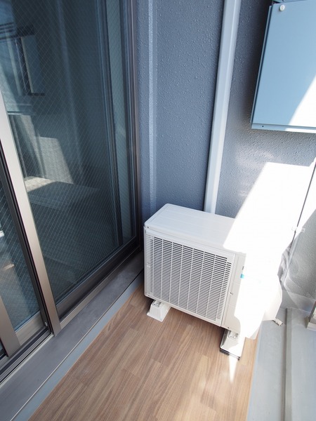 17/23 バルコニー