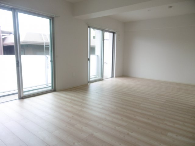 3/26 リビング/ダイニング